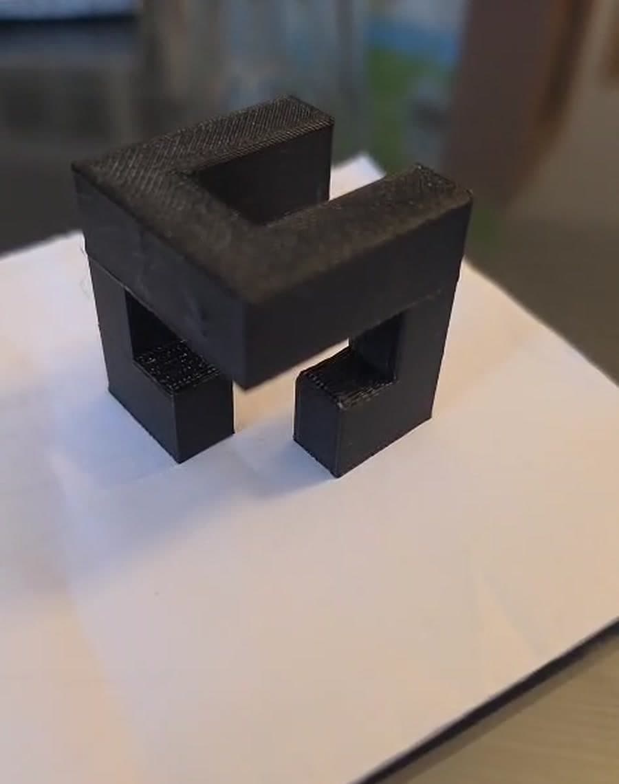 Logo Merch Shapers impreso en 3D